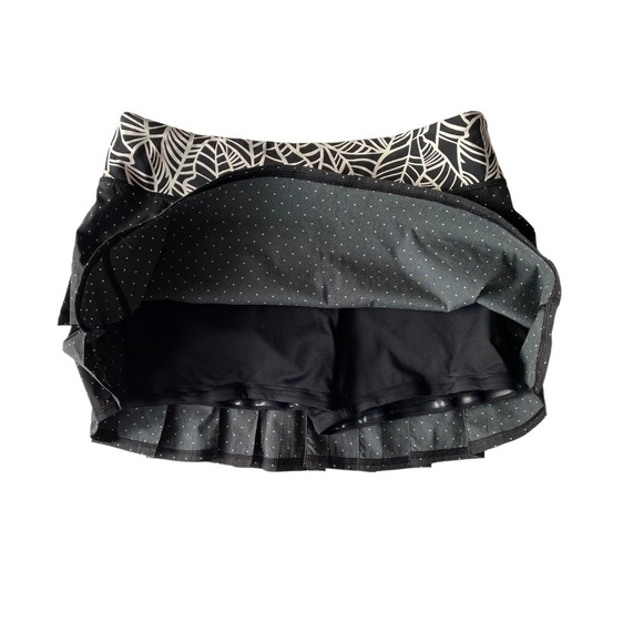 Lululemon Run: Pace Setter Skirt *2 way stretch Size 6 - Picture 7 of 9